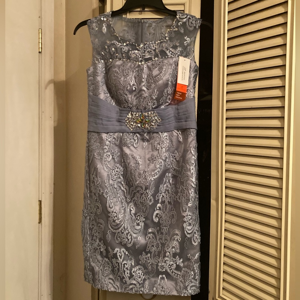 NWT elegant, midi sleeveless dusty blue party/special occasion, dress, size 1.